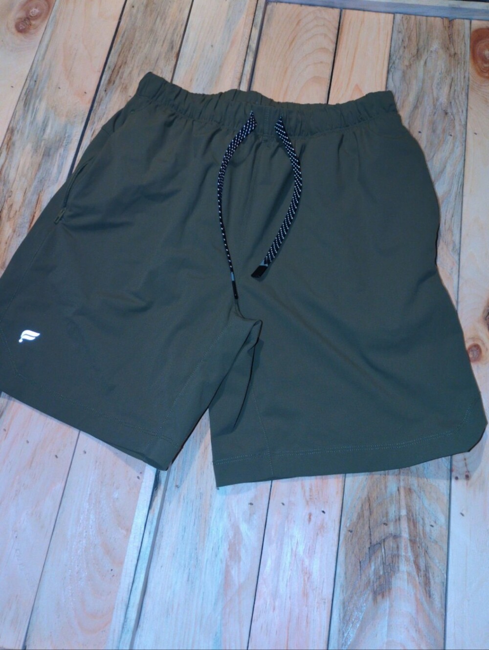 Fabletics shorts - Picture 2 of 5